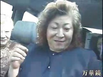 granny asians in bus
